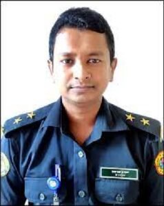 জেলারের দায়িত্ব । কারা কর্মকর্তা কর্মচারী